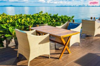 buying-outdoor-furniture